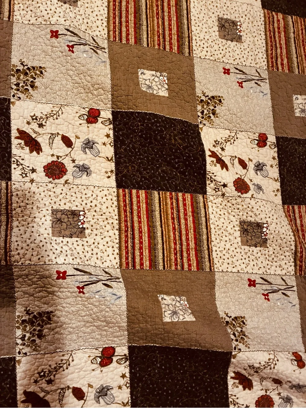 Cottagecore farm core granny core Patchwork king Quilt Brown Cream pillow shams